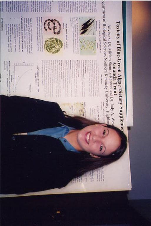Amanda Trout displays her research on algae dietary