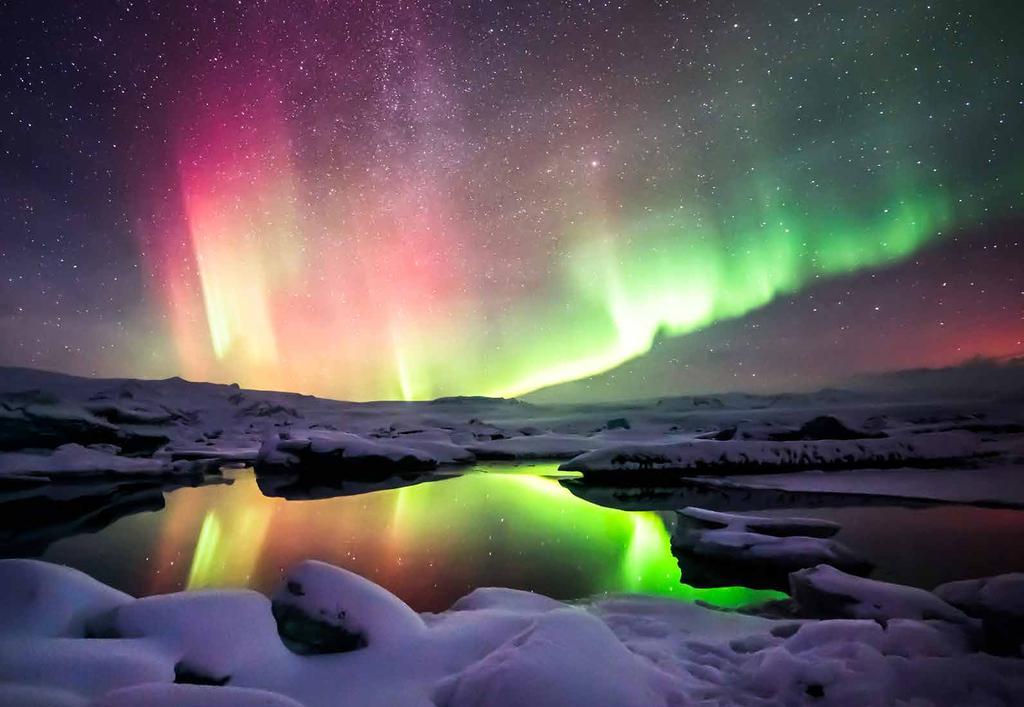 162 words AURORAS If you travel near the North or South Pole, you may see amazing colors in the night sky. These beautiful displays of light are auroras.