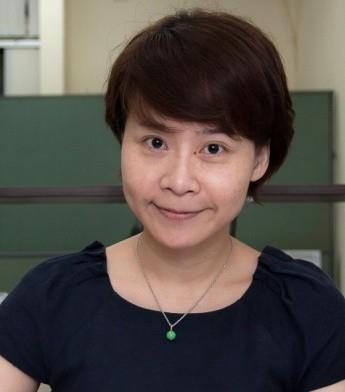 Associate Professor Chen-Si Lin Highest Degree: Ph.D., National Chiao Tung University Research area: Tumor physiology Clinical pathology Microbiology Immunology Telephone: 02-33661286 Email: cslin100@ntu.
