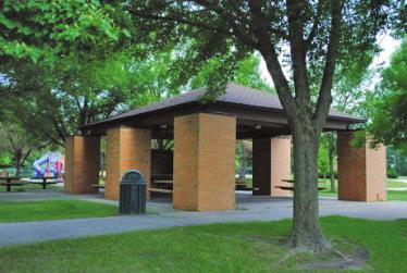 It features three softball and four baseball fields, sand volleyball court, the City Band Shell, skateboard park, tennis courts, horseshoe pits, playground equipment, the