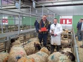 EWES/HOGGS & LAMBS - 663/968 Auctioneers - Rob Meadmore/Mike Evans The sunshine bought a lovely show of ewes and lambs to Hereford today, with customers a plenty and a fantastic trade on all models.