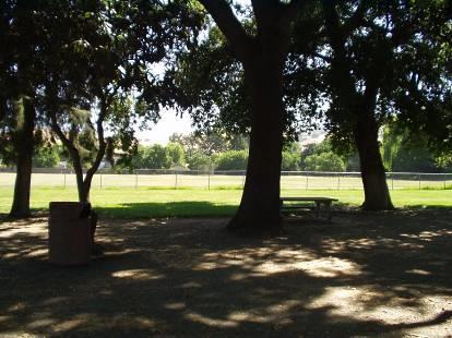VALLE VERDE PARK Banyan Circle off Peachwillow